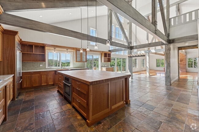 Building Photo - 9246 Par Ct