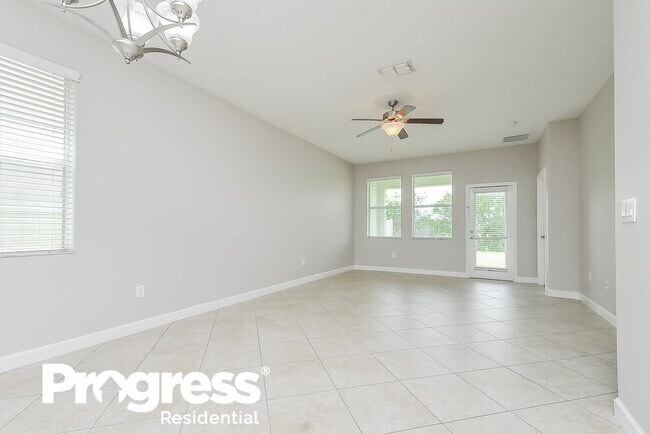 Building Photo - 10157 Newminster Loop