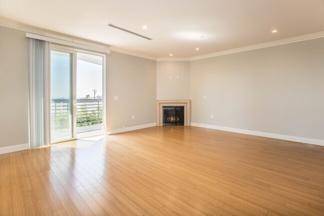Foto del edificio - 1283 Havenhurst Dr