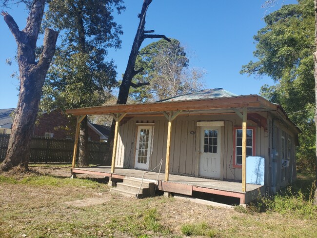 Foto del edificio - 614 W 4th Ave