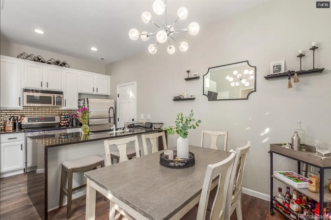 Building Photo - 6703 S Winnipeg Cir