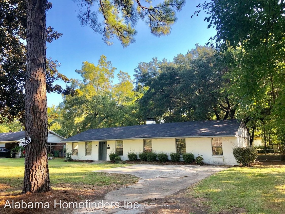 Primary Photo - 3 br, 2 bath House - 2825 S Colonial Drive