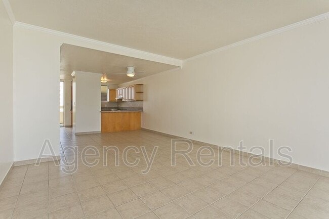 Building Photo - 1717 Ala Wai Blvd