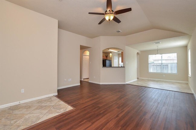 Foto del edificio - 15522 Forest Creek Farms Dr