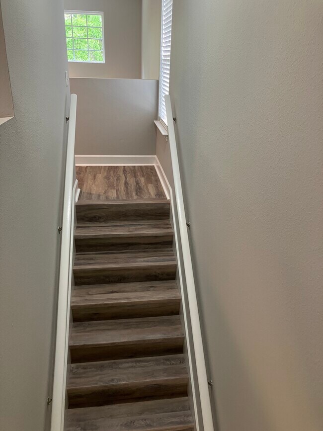 Foto del edificio - 113 Heyward Dr