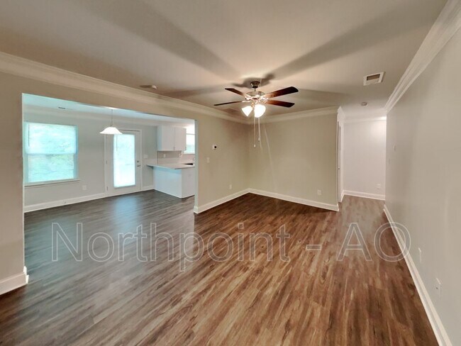 Foto del edificio - 5259 Hanover St