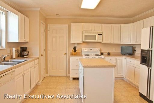 Building Photo - 8200 Gallaher Station Dr