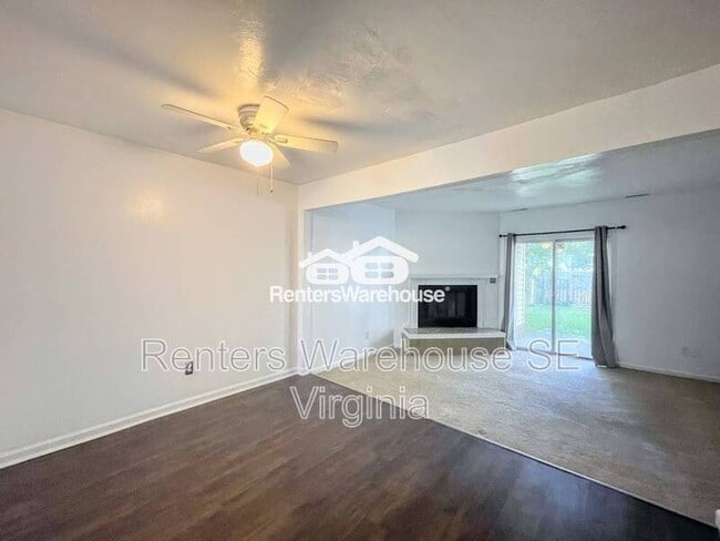 Building Photo - 1640 Fairfax Dr