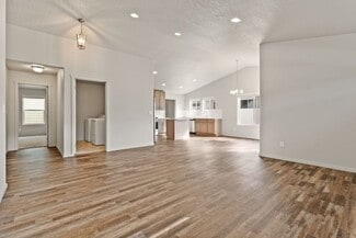 Building Photo - 1525 N Corbin Rd