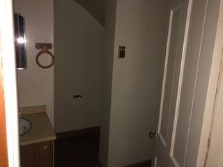 Building Photo - 302 Home St Apt 2