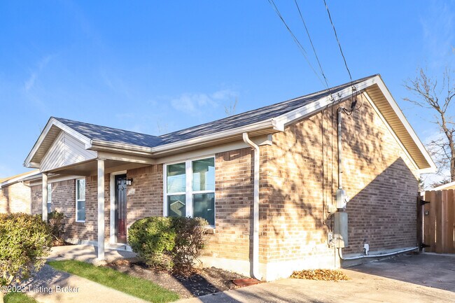 Building Photo - 258 Bucky Burton Dr