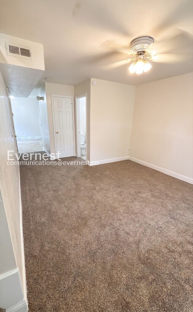 Foto del edificio - 1315 E 31st St