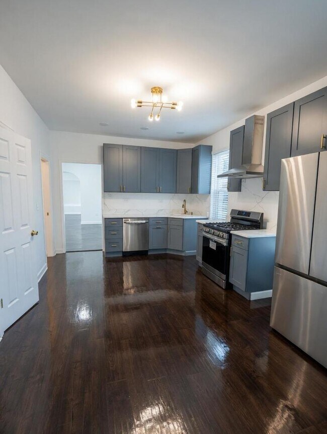 Foto del edificio - 1439 W 16th St
