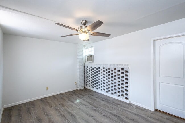 Foto del edificio - 1420 Corpus Christi St