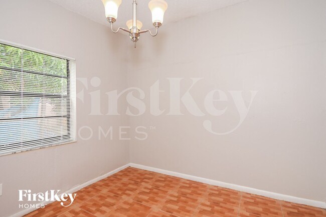 Foto del edificio - 2540 NW 159th St