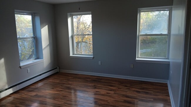 Building Photo - 29 High St