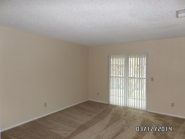 Building Photo - 9942 Turf Way