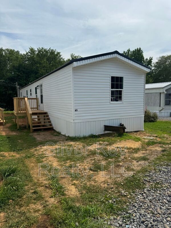 Foto principal - 1004 S Jackson St