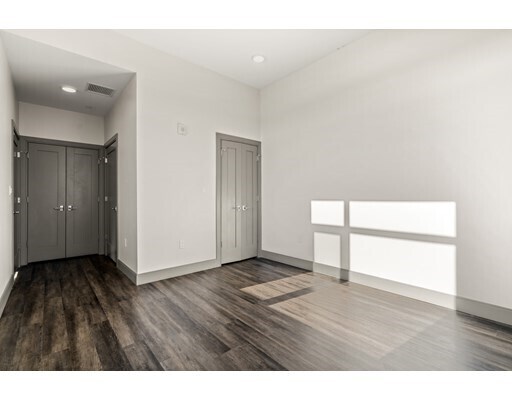Foto del edificio - 401 Mystic Ave
