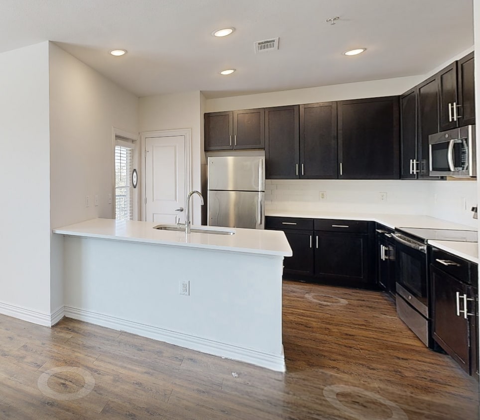 Photo - Bell Gateway Village Apartments