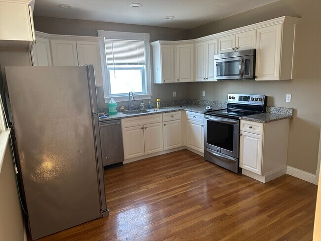 Cocina - 225 Gibson St