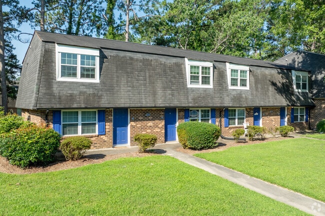 Building Photo - Gorman Crossings