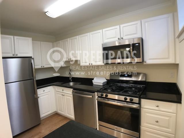 Building Photo - 3 bedroom in Cambridge MA 02138