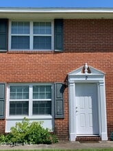 Building Photo - 311 Jones Ave