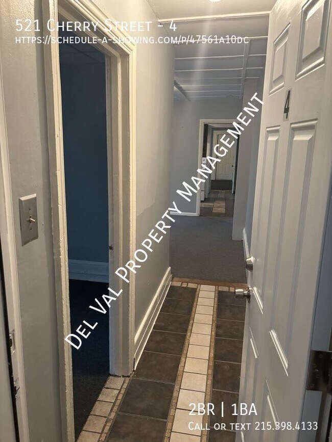Building Photo - Well-Maintained 2-Bedroom Apartment for Re...