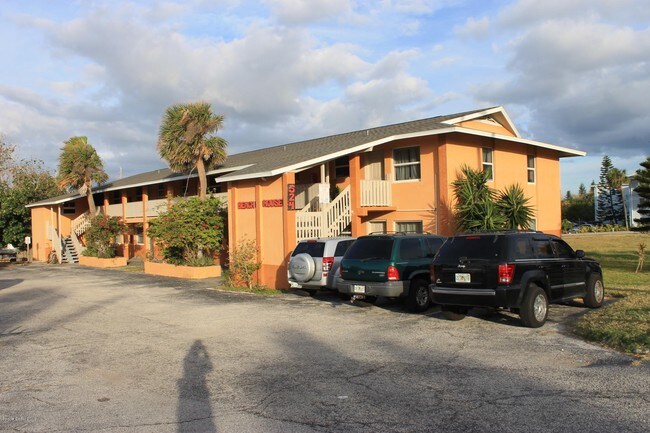 Beach House Apartments Cocoa Fl Building Photo Beach House Apartments