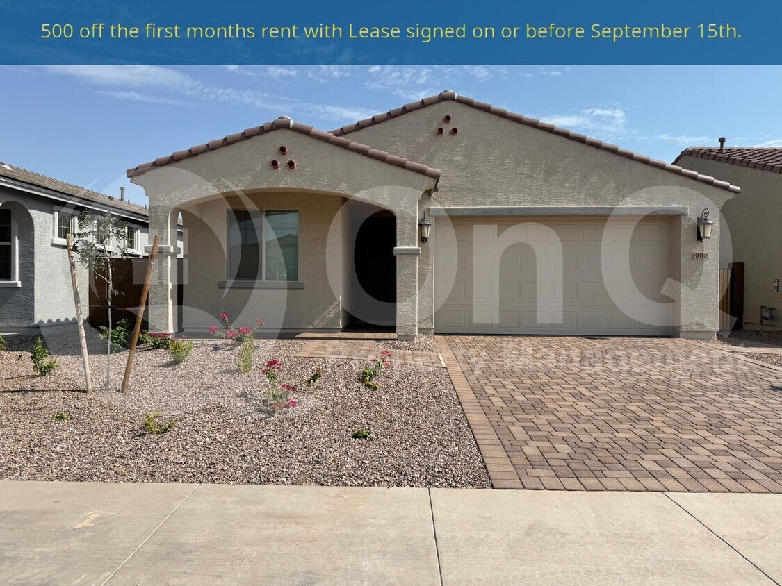 Foto principal - 8810 W Pasadena Ave