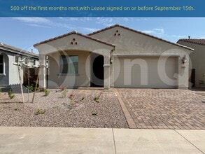 Building Photo - 8810 W Pasadena Ave