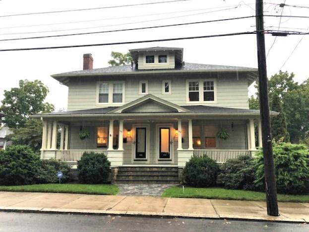 Foto principal - 122 Ridge St