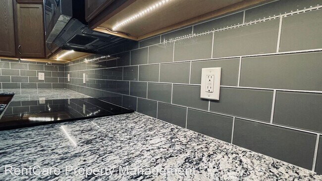 Foto del edificio - 3 br, 2 bath House - 443 Pomegranate Path