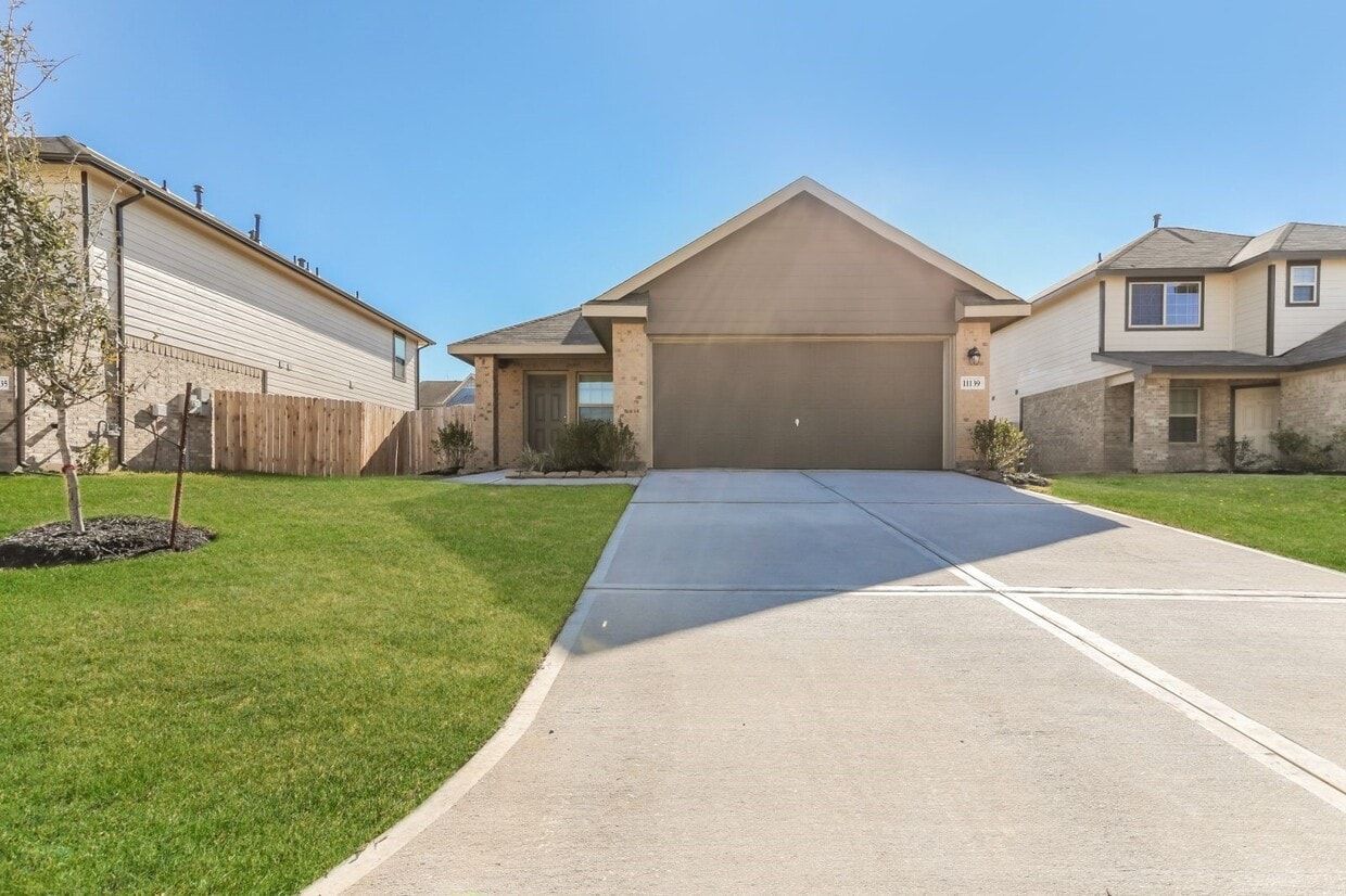 Foto principal - 11139 N Lake Mist Ln