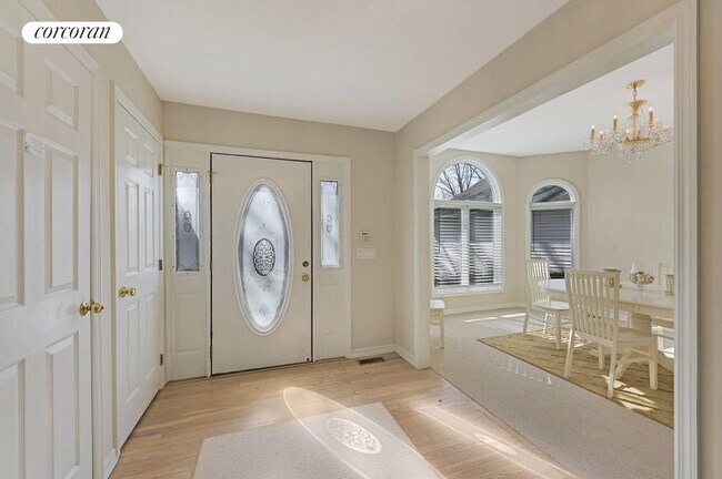 Foto del edificio - 45 White Oak Ln