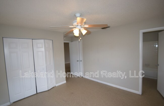 Foto del edificio - 115 Leelon Rd