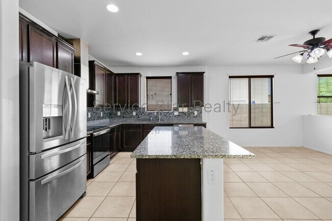 Foto del edificio - 7309 S 12th Dr