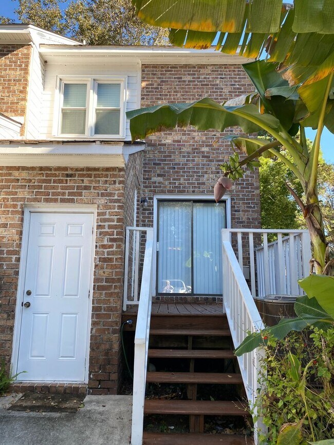 Foto del edificio - 1411 Brockman Cir