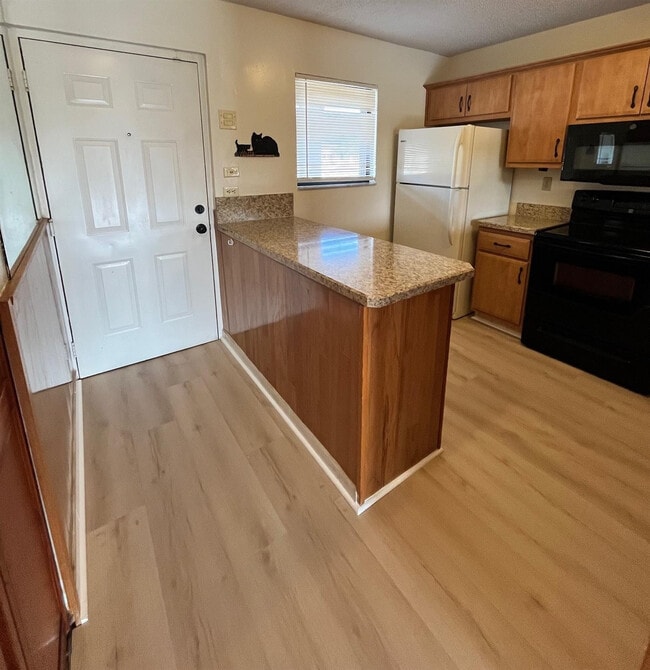 Building Photo - 9449 Boca Cove Cir