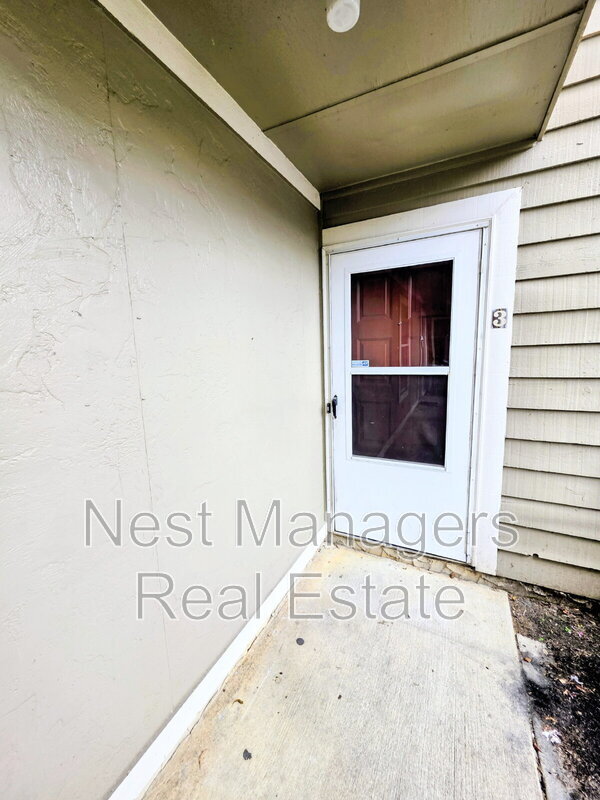 Foto del edificio - 6780 Willowbrook Dr