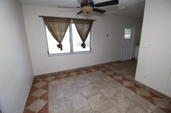 Foto del edificio - 141 Sea Gull Dr