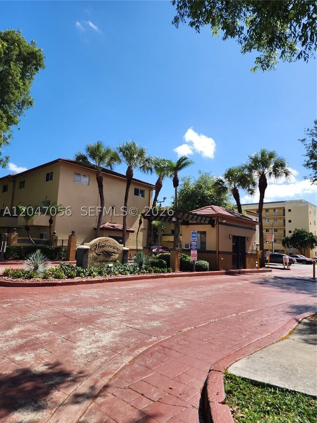 Building Photo - 14901 SW 82nd Terrace