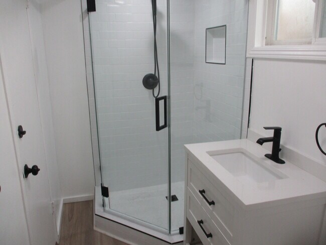 Baño - 128 Shell St