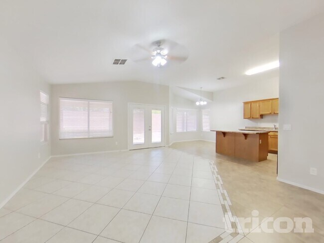 Building Photo - 9066 E Cedar Basin Ln