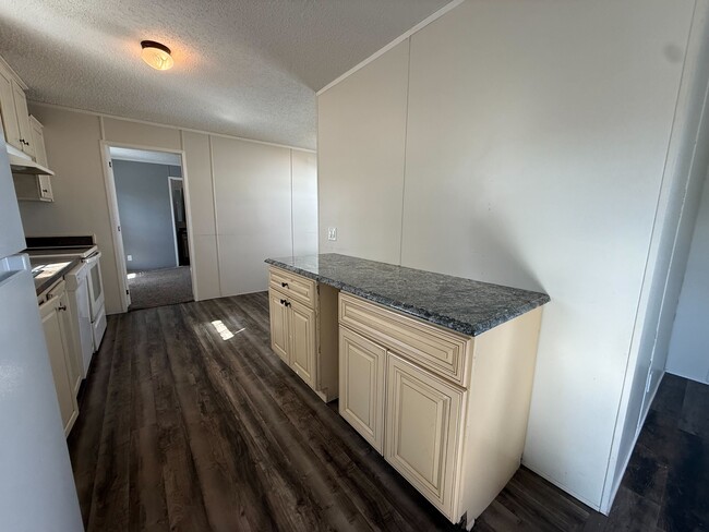 Building Photo - 11924 Springbrook Ct