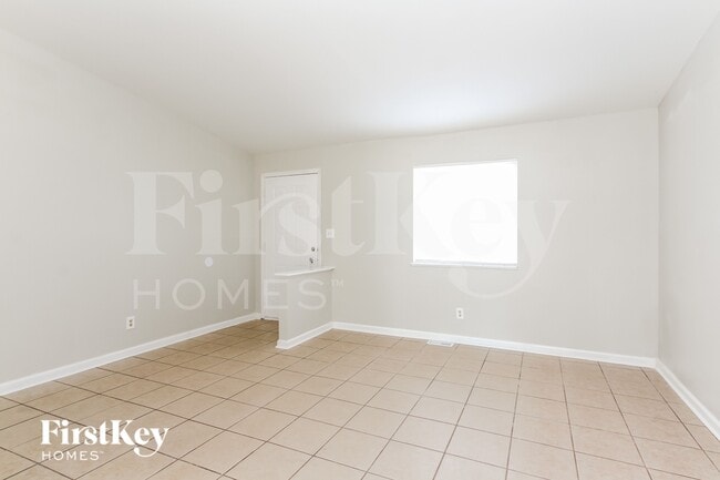 Foto del edificio - 941 W Stop 11 Rd