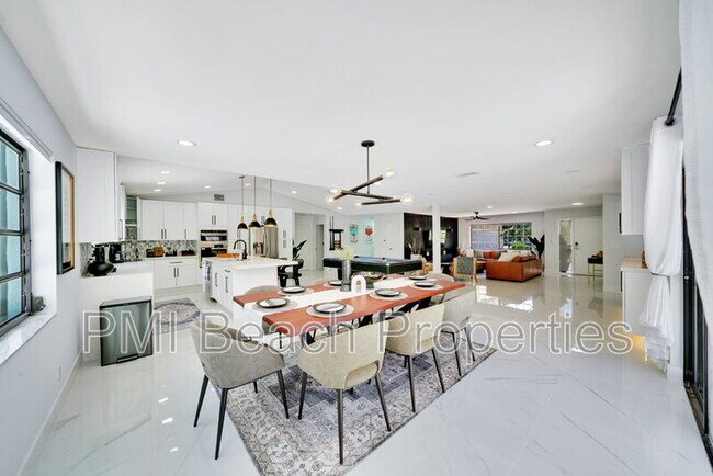 Foto del edificio - 4526 St Andrews Dr