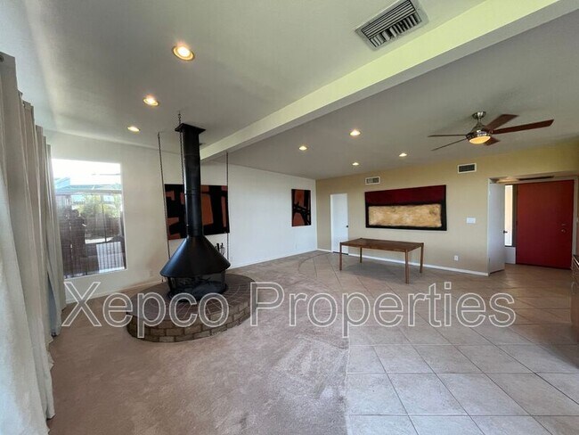 Building Photo - 77495 Cheyenne Dr