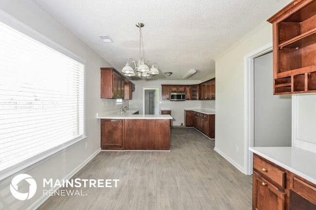 Building Photo - 8267 Post Creek Cove